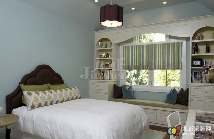 怎样装修卧室显空间大又能储物 5769fcf48f1e0345348b4658.jpg