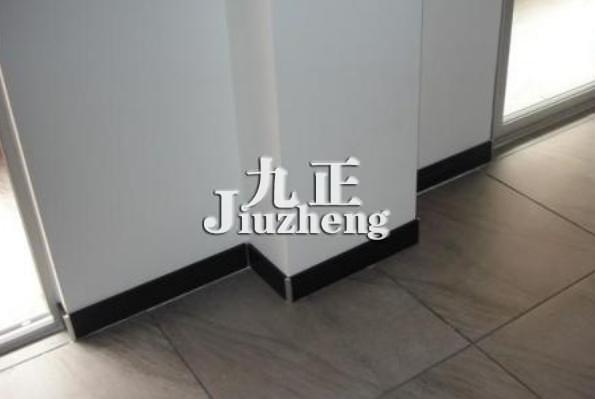 什么是踢脚板图示 5a9653d88f1e0322738b470d.jpg