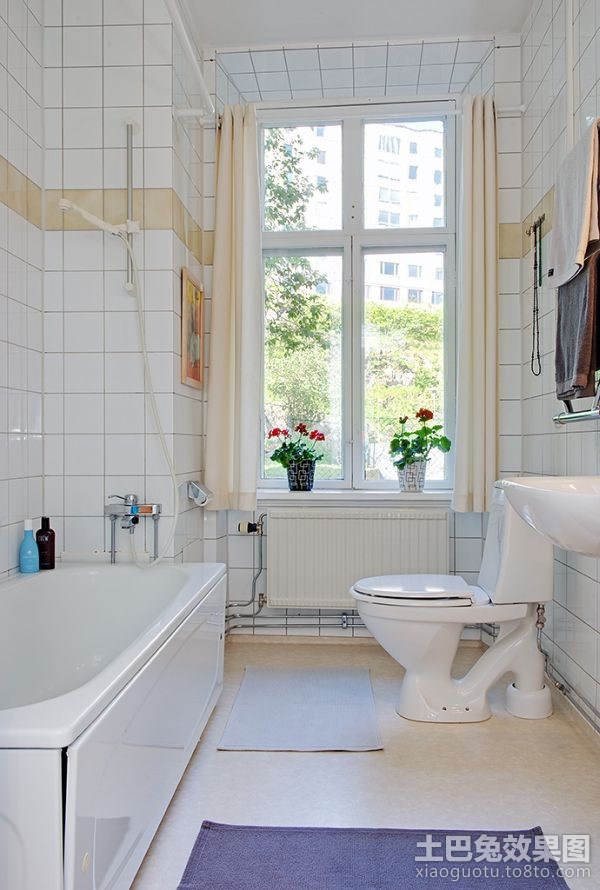 武汉老房改造：卫生间装修怎么做能显大？不砸墙不花冤枉钱，3平米秒变6平米
