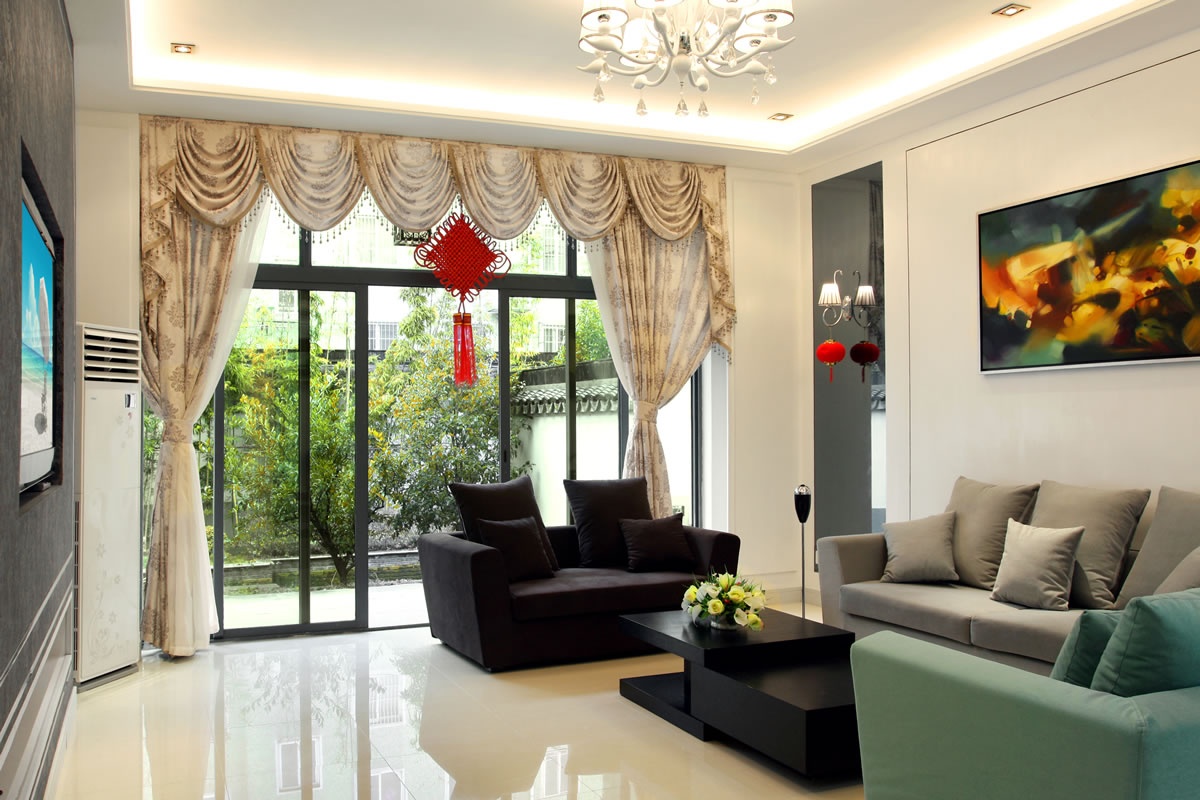 客厅窗帘怎么装最合理 53c71ae01522da7f2b0215b5.jpg