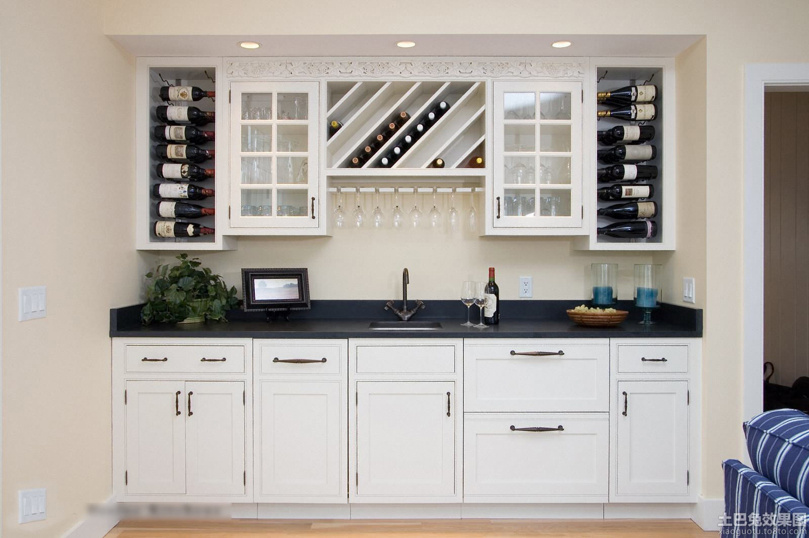 装饰柜子设计效果图大全 53c850131522da7f2b04dfcf.jpg