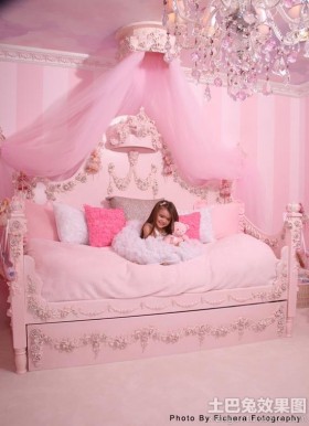 粉色欧式公主房装修图片