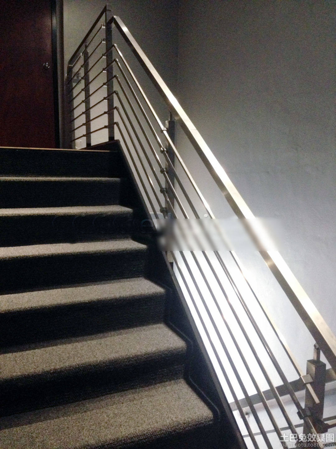 不锈钢楼梯扶手效果,不锈钢楼梯扶手花,室外不锈钢楼梯扶手_大山谷图库